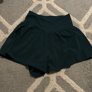 Off-line/aerie real me crossover flowy green shorts size extra small